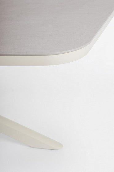 Table d'extérieur ISAC