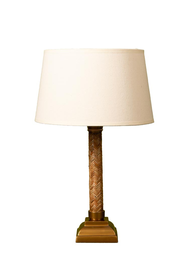 Lampe rotin tressé