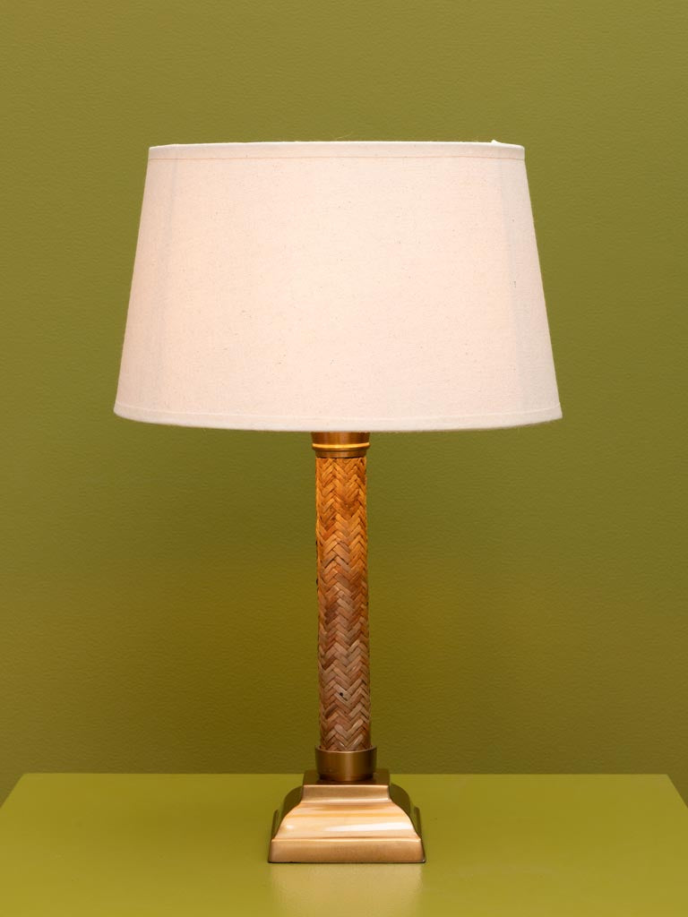 Lampe rotin tressé